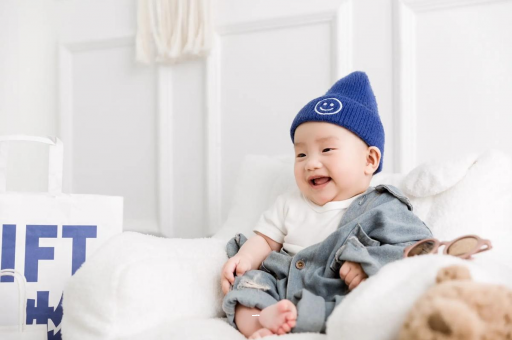 诸城宝宝眼睛红红的 诸城宝宝眼睛红红的